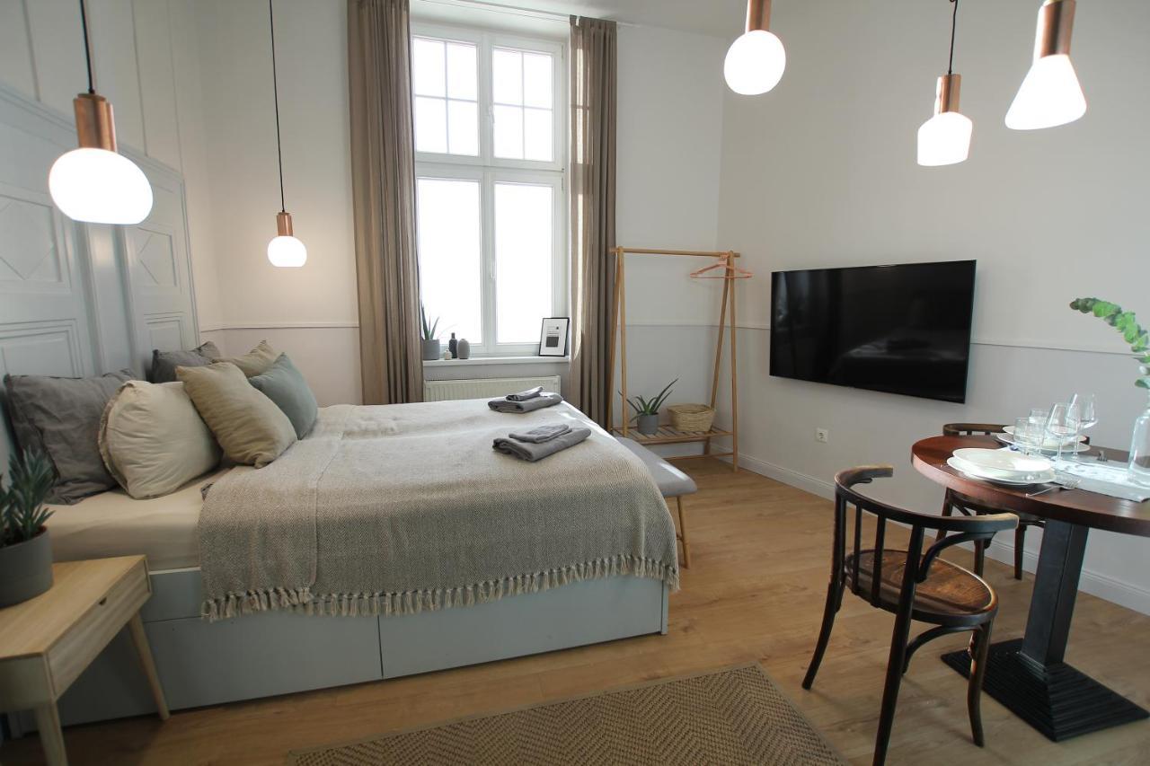 Gellerico Apartments Deak Square Budapeszt Zewnętrze zdjęcie